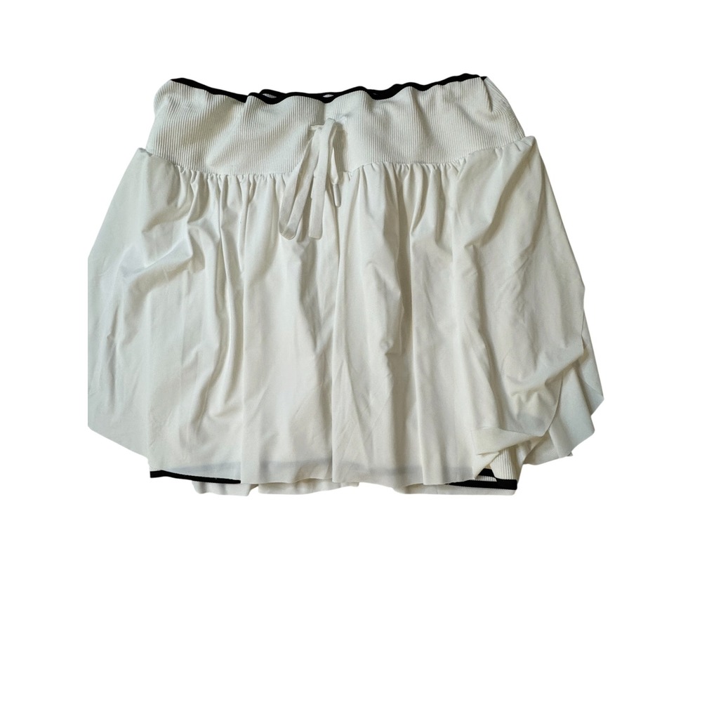 Harmony & Balance Womens XL White Ribbed Athletic Skort Tennis Skirt Black Trim